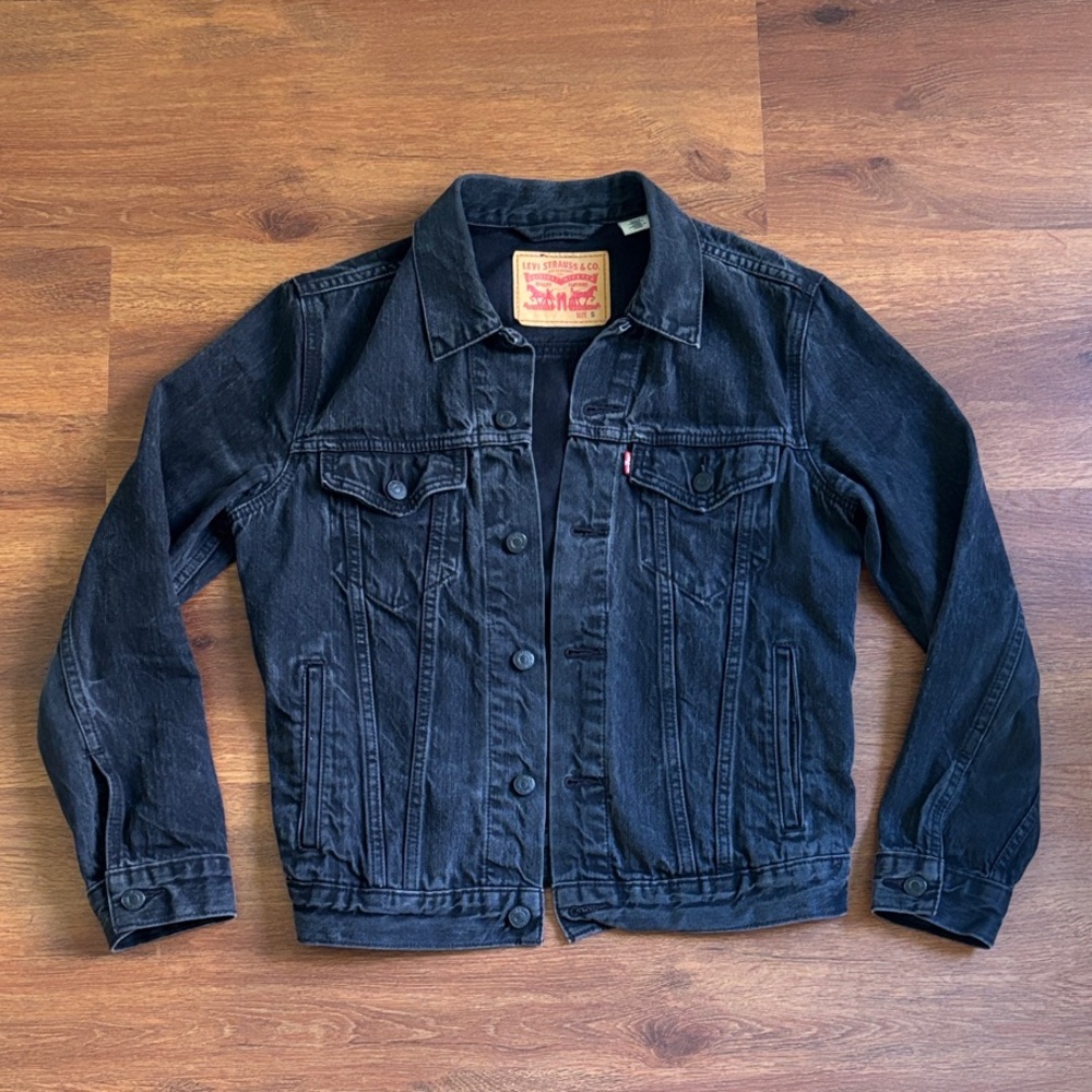 Levi's Black Denim Trucker Jacket - S